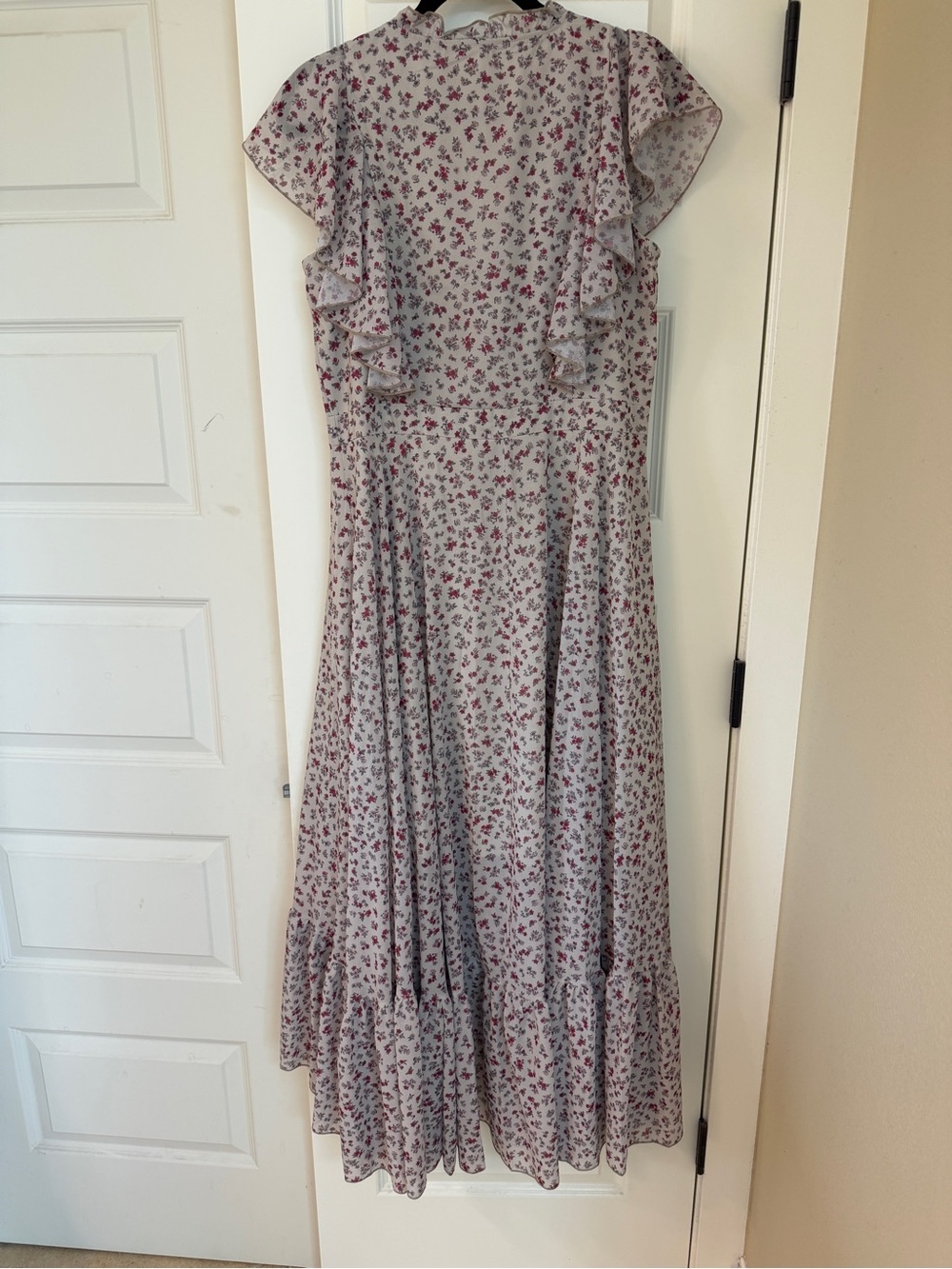 Joyfolie Cream Floral High-Low Ruffled Maxi Dress - Picture 4 of 8